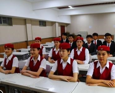  石家庄东华铁路学校2021级新生延迟开学 